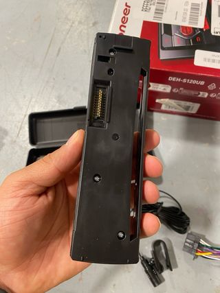 Rádio Auto Pioneer DEH-S120UB CD 1 DIN