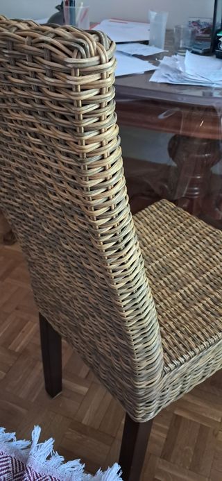 4 Sillas de Comedor Mimbre y Madera