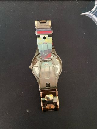 Reloj YX Quartz Dorado y Plateado