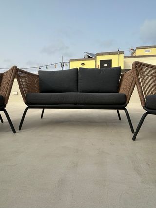 Juego de terraza con mesa