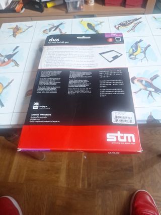 Funda STM Dux para iPad (2ª, 3ª, 4ª Gen)