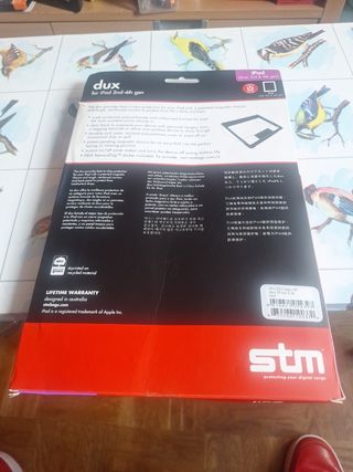 Funda STM Dux para iPad (2ª, 3ª, 4ª Gen)