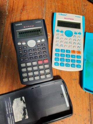 Calculadora casio fx82Ms