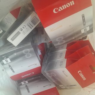 17 cartucce d'inchiostro nero Canon CLI-8BK - Nuove