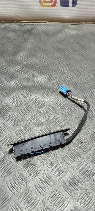 Mando elevalunas Fiat Punto (2000)