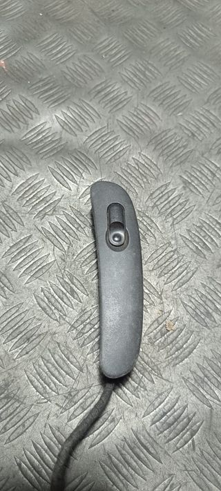 Mando elevalunas Fiat Punto (2000)