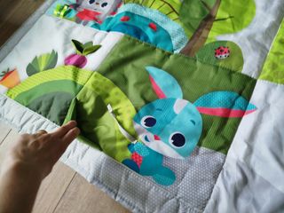 Manta de juegos evolutiva Tiny Love