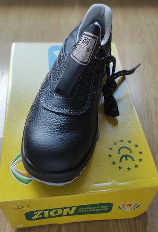 Zapatos de Seguridad Zion Negros