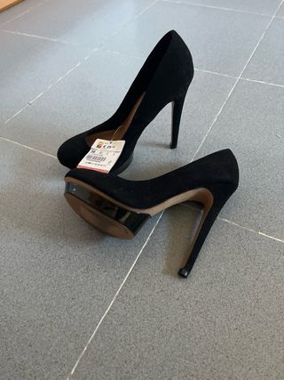 Zapatos de tacón negros talla 36 sin estrenar