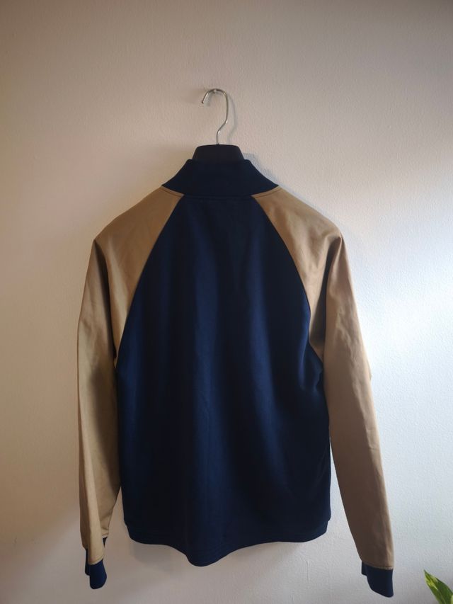 Chaqueta Adidas Beige y Azul