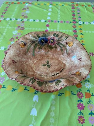 Fruttiera in ceramica Deruta decorata a mano