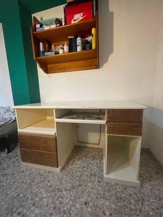 Escritorio de madera SOLO HOY