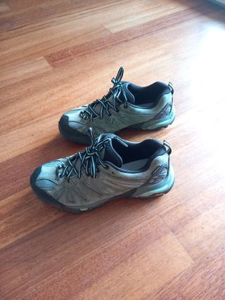 Scarpe trekking Merrell n.37