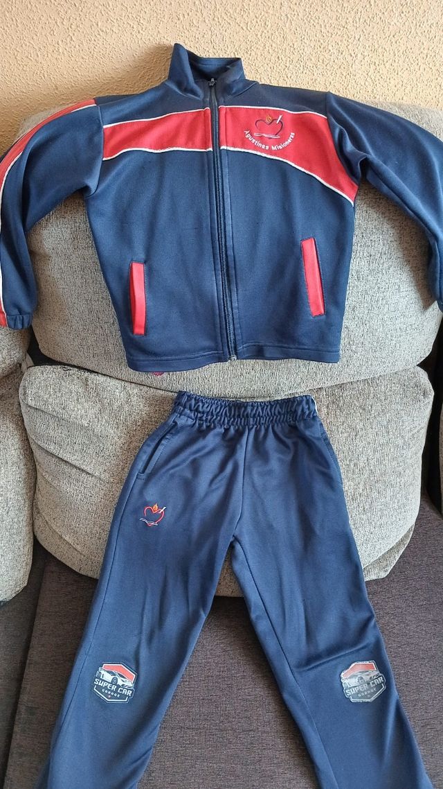 Chándal colegio Agustinas.