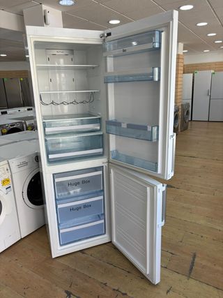 COMBI TEKA 188CM NOFROST A+++. SEMINUEVO 
