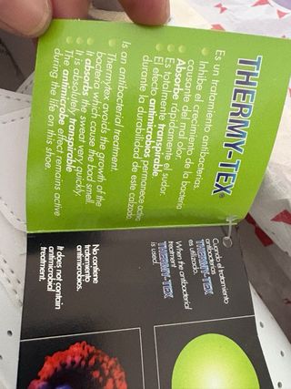 Zuecos de trabajo antibacterias blancos