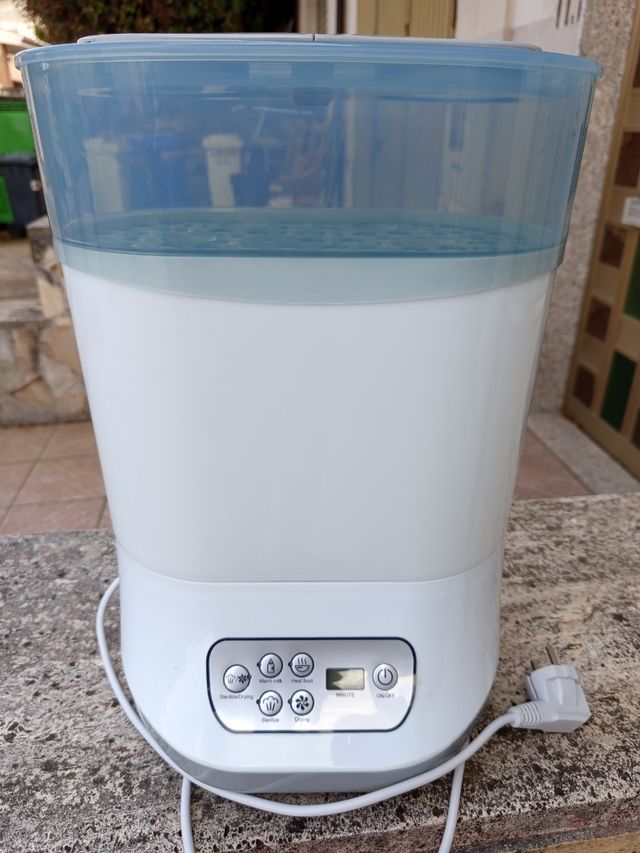 Sterilizzatore, asciuga biberon e scalda pappa