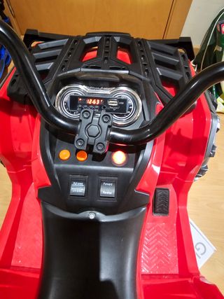 Quad eléctrico infantil rojo