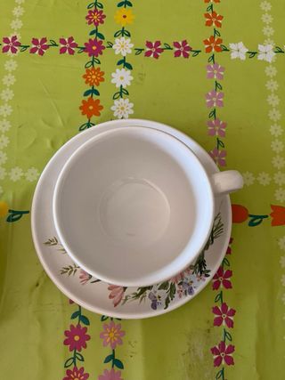 Tazza personalizzata a mano con fiori