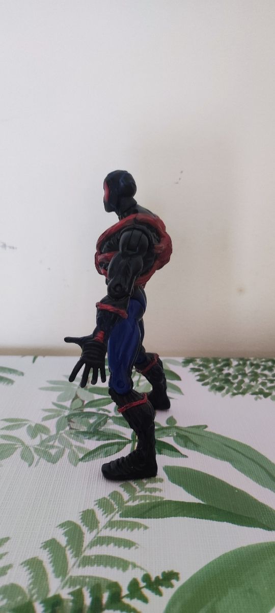 Figura Spider-Man negro 1997 Marvel Toy Biz
