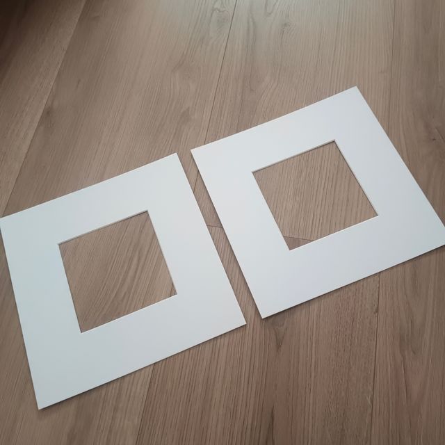 Lote 2 paspartús 25x25 cm NUEVO