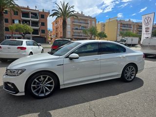 Volkswagen Passat R-Line 1.5 TSI 150CV DSG