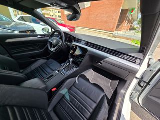 Volkswagen Passat R-Line 1.5 TSI 150CV DSG