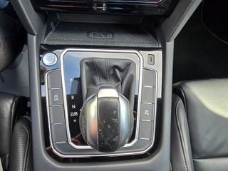 Volkswagen Passat R-Line 1.5 TSI 150CV DSG