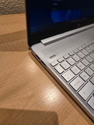 Portátil HP 15s