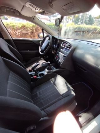 Citroen C4 2011