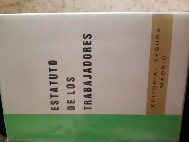 Introducción a la Constitución española + Estatuto