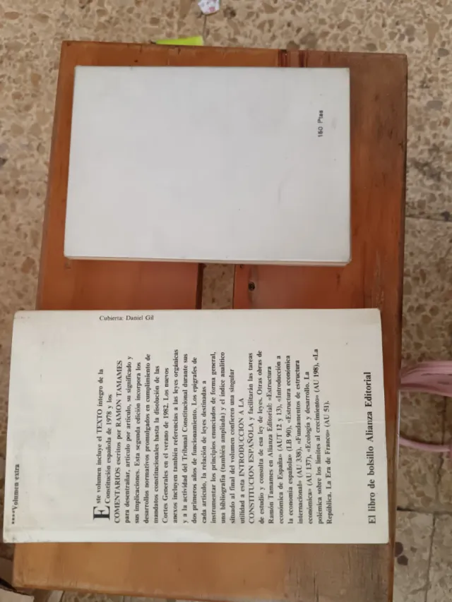 Introducción a la Constitución española + Estatuto