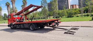 Nissan Atleon portacoches 3 coches