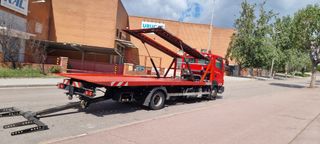 Nissan Atleon portacoches 3 coches