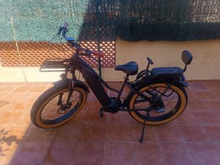 Bicicleta Eléctrica Fat Bike Negra Biwbik