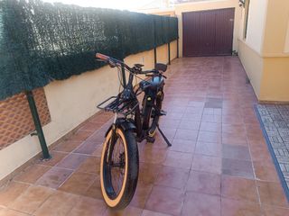 Bicicleta Eléctrica Fat Bike Negra Biwbik