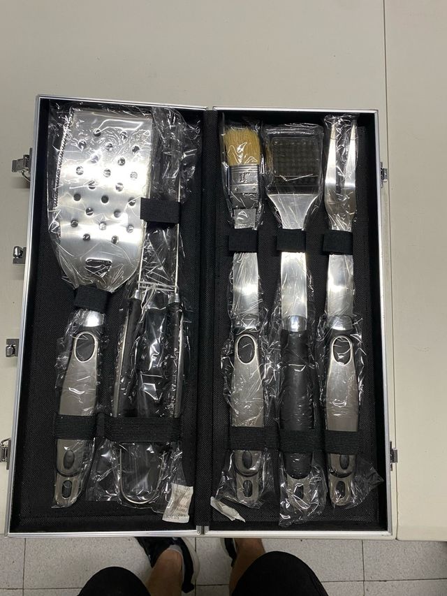 Set Utensilios Barbacoa Maletín