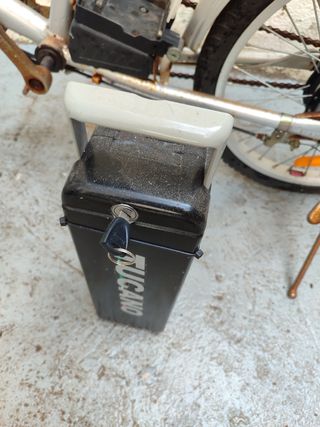 Bicicleta eléctrica plegable Tucano