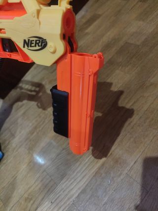 Pistola de dardos Nerf