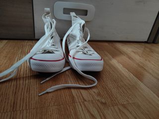 Converse Blancas