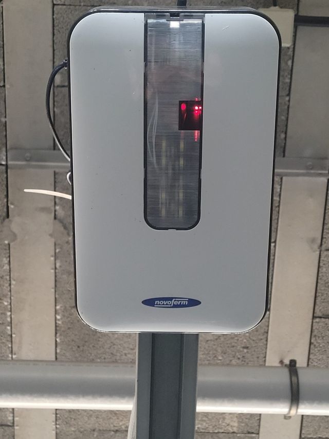 Portal Seccional Novoferm 3x2.5m con motor automát