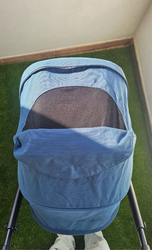 Carrito Balios S Lux Negro y Azul + portabebés