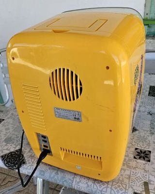 Mini nevera 10L amarilla