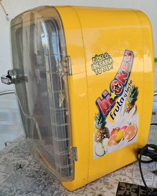 Mini nevera 10L amarilla