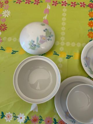 Set 5 tazzine con piattino e zuccheriera