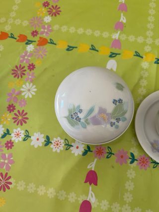 Set 5 tazzine con piattino e zuccheriera
