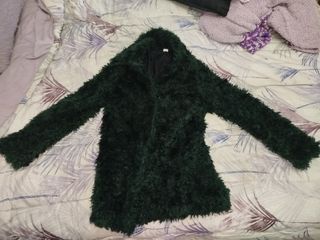 Abrigo pelo H&M verde