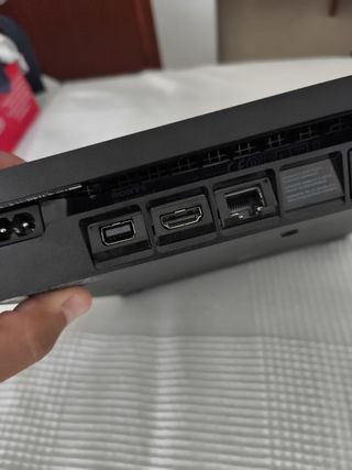 PS4 Slim 1TB Negra