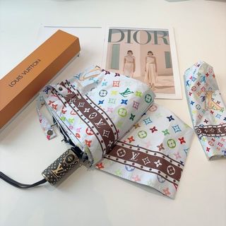 Paraguas Christian Dior Leopardo y otras marcas 