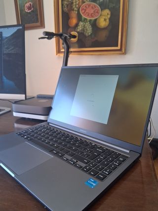 Portátil Samsung Galaxy Book 4 Gris